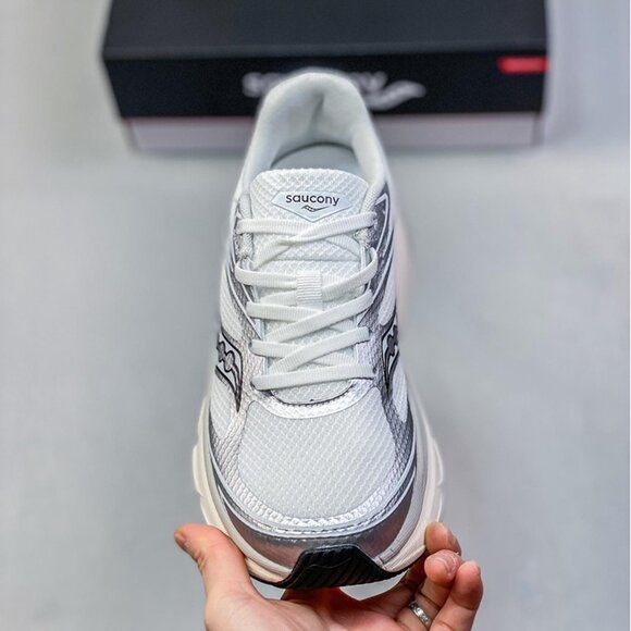 Saucony Silver Low-Top Running Shoes main image 6